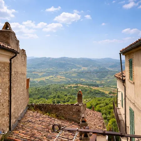 Di Bomba, Incantevole Borgo, 6 Posti Letto, 2 Bagni, Piscina Comunale Convenzionata A 2 Minuti Сasa de vacaciones