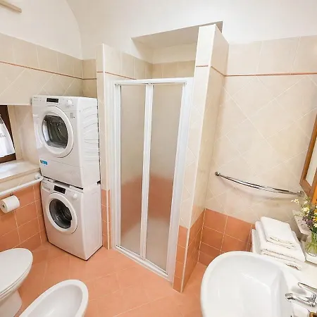 Сasa de vacaciones Di Bomba, Incantevole Borgo, 6 Posti Letto, 2 Bagni, Piscina Comunale Convenzionata A 2 Minuti